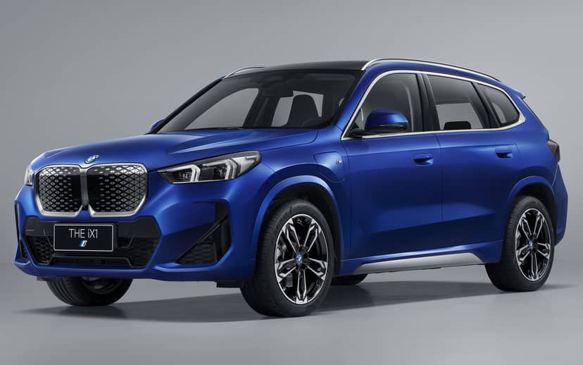 BMW iX1 LWB