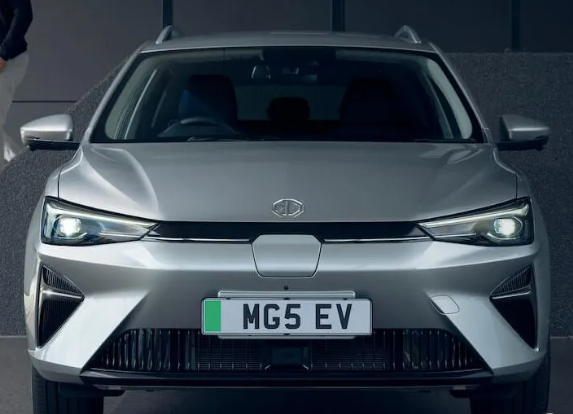 MG-5-Estate-Ev-Front
