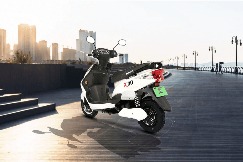 Okinawa-R30-Ev-Exterior Image