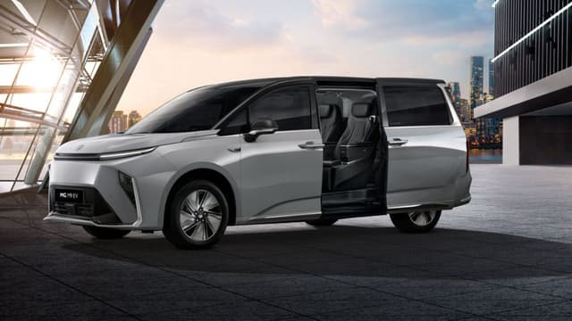 Exterior MG-M9-MPV.jpg