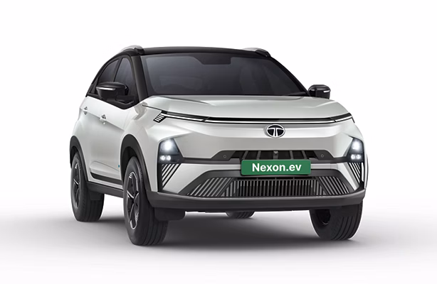 Exterior NexonEV-FrontView.avif