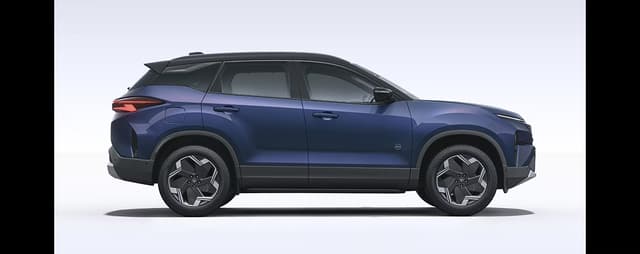 Exterior ar-sn-tata-harrier-eturna-ev-sideshot-v2-1.avif