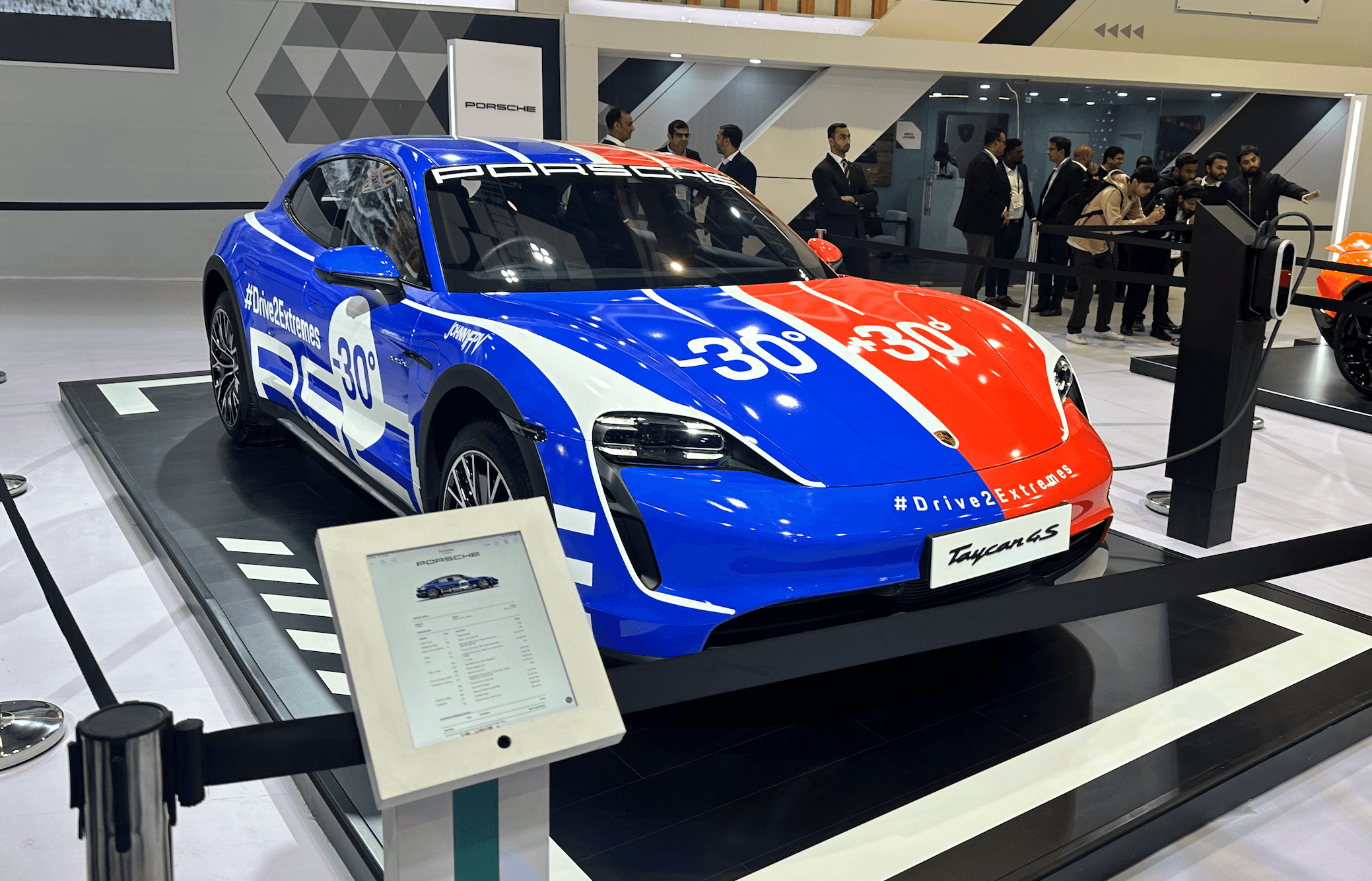 porsche taycan cross turismo