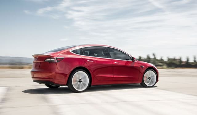 Tesla model 3 red