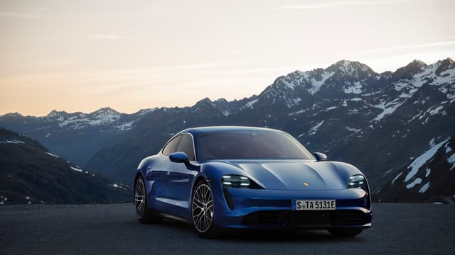 porsche taycan front