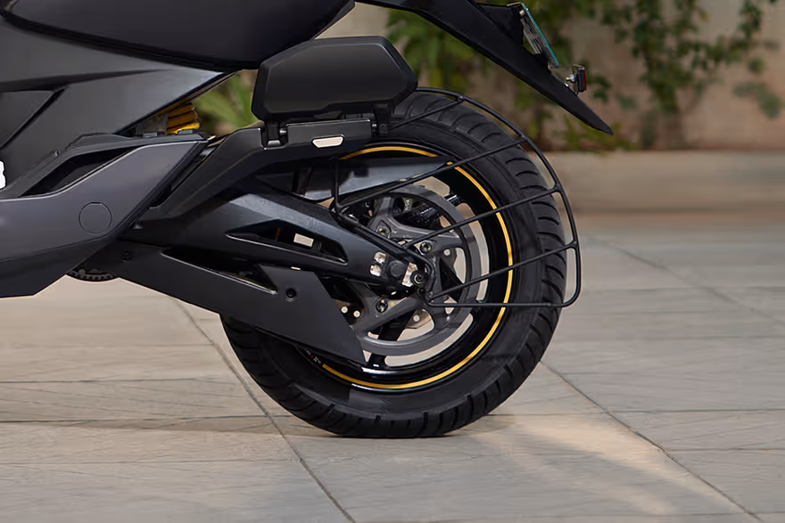 bike 450s65ead9208e275.avif