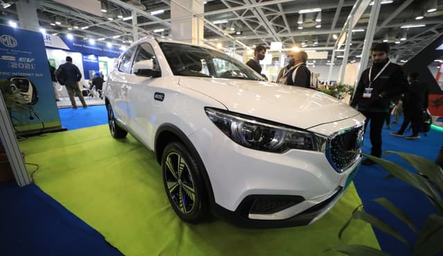 Morris Garages_ZS EV_Exclusive AT6