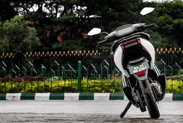 ather 450x rear view