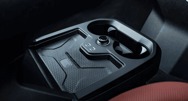 BMW-iX-USB Port/AUX/Power Socket