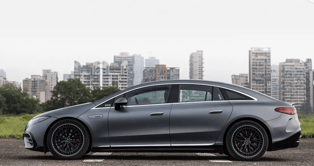 Mercedes-Benz-AMG-EQS-Ev-Left Side View