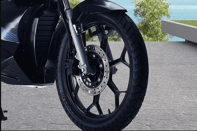 Hop-Electric-OXO-Ev-Front Tyre View