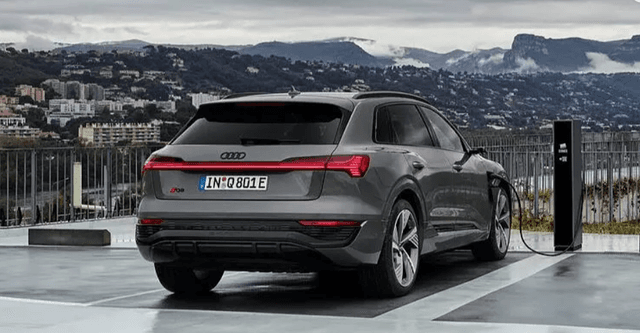 Audi-Q8-E-Tron-Rear View