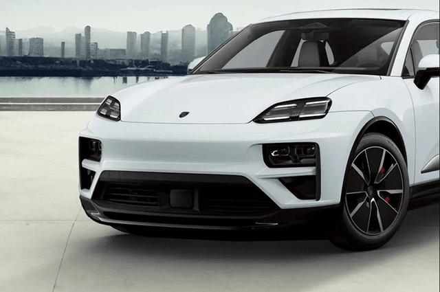 Porsche-Macan-Turbo-Ev-Grille