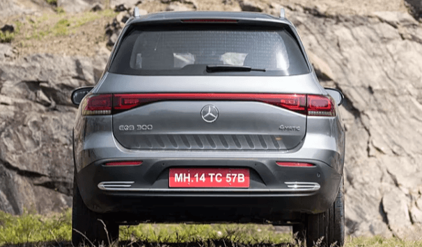 Mercedes-Benz-EQB-Rear View