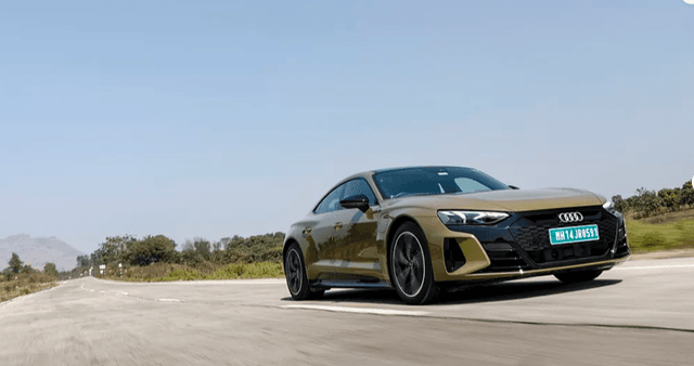 Audi-E-Tron-GT-Ev-Right Front Three Quarter