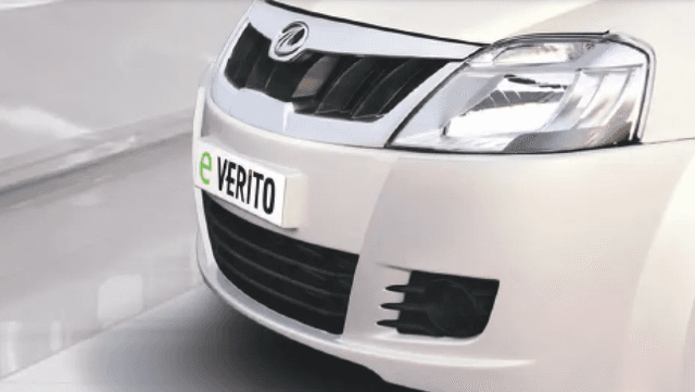 Mahindra-E-Verito-Grille
