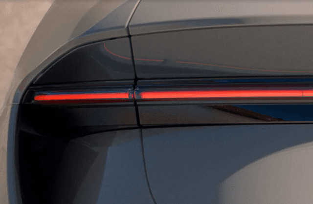 Lotus-Eletre-Taillight