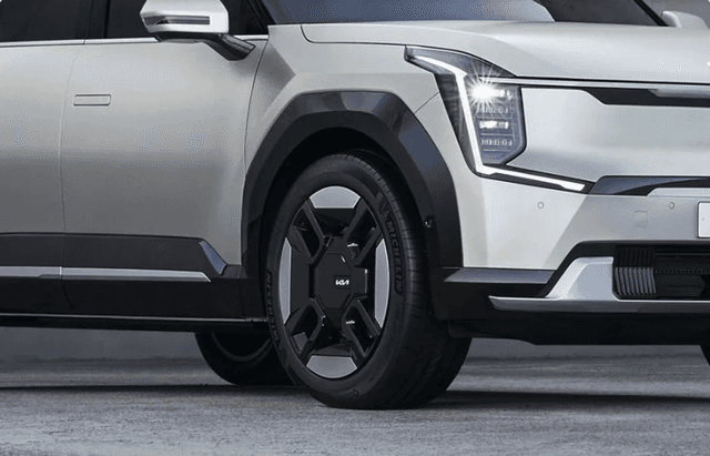 Kia-EV9-Wheel