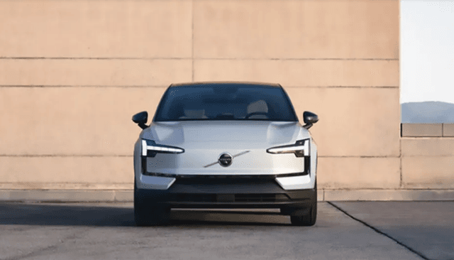 Volvo-EX30-Ev-Front View