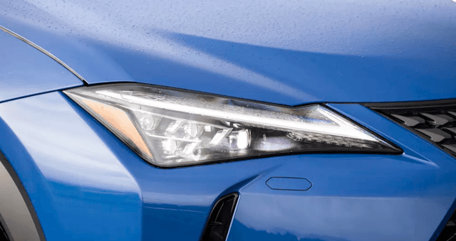 Lexus-UX-300e-Headlight