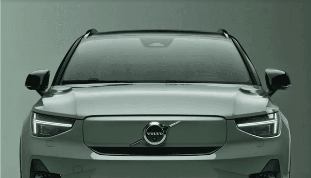 Volvo-XC40-Recharge-Ev-Grille