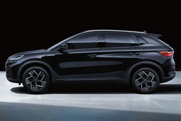 Exterior Side view (BYD Atto 3 2025).webp