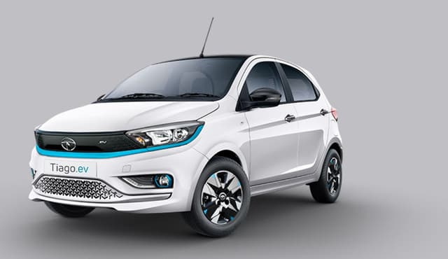 Tata Motors_Tiago EV_XE Medium Range7