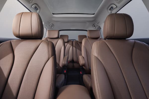 Interior eMAX 7 6 seater- seats.jpg