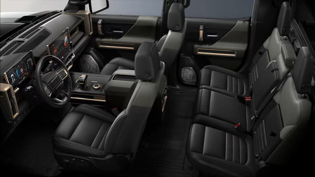 Interior hummer ev-interior.avif