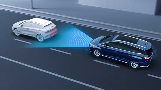 BYD-eMax7-Advanced Driver Assistance System.jpg