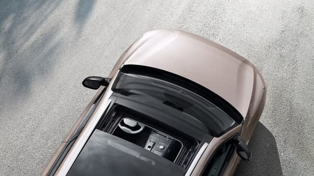 Exterior nexo-convenience-sunroof_16x9.avif