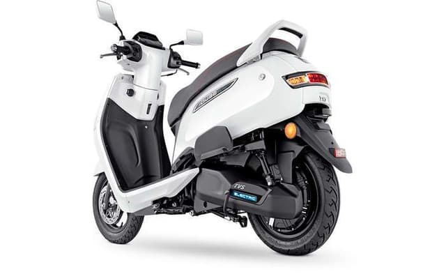 tvs_iqube_4
