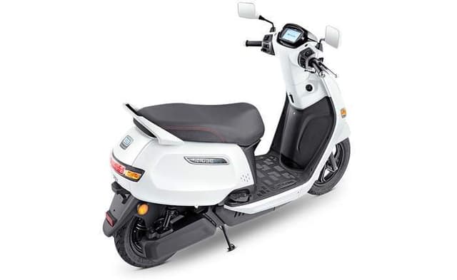 tvs_iqube_7